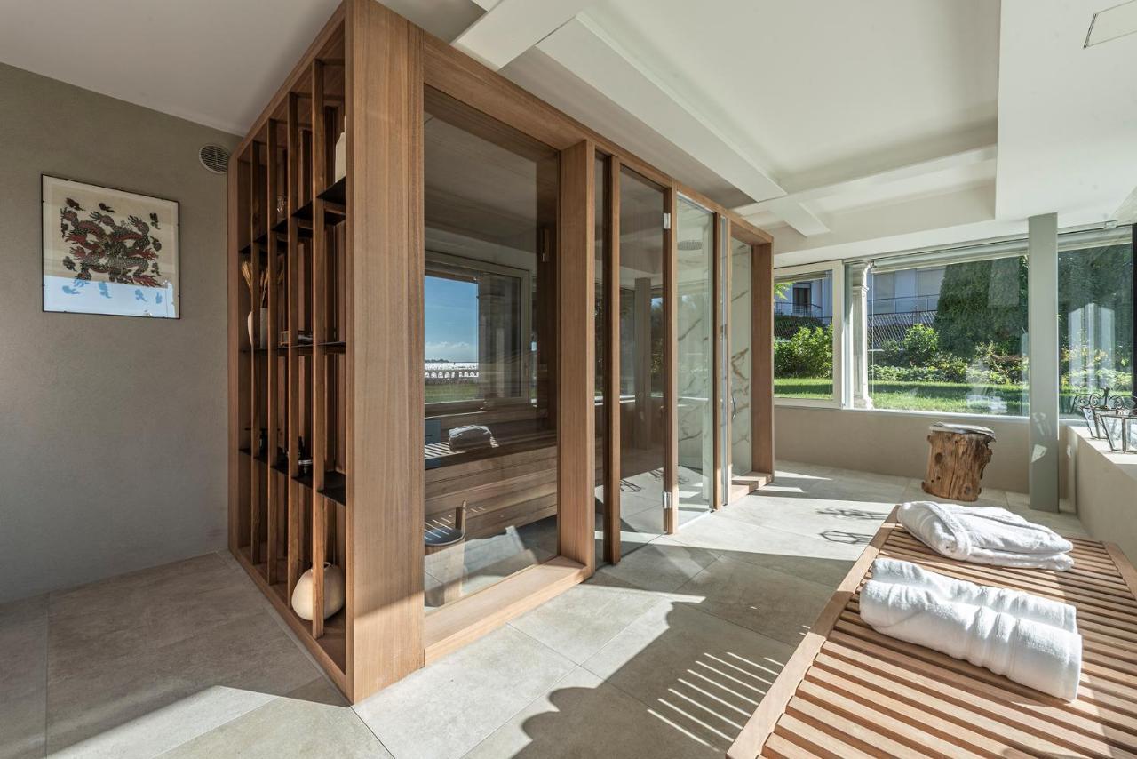 Ca' Delle Contesse - Villa On Lagoon With Private Dock And Spectacular View Lido di Venezia Exterior photo